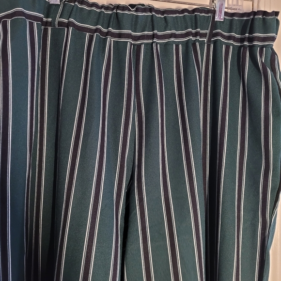 NWOT New Look pants - Picture 2 of 6